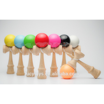 Holz-Schalen-Ball-Schnur-Spielzeug hölzernes japanisches kendama Spielzeug für Großverkauf